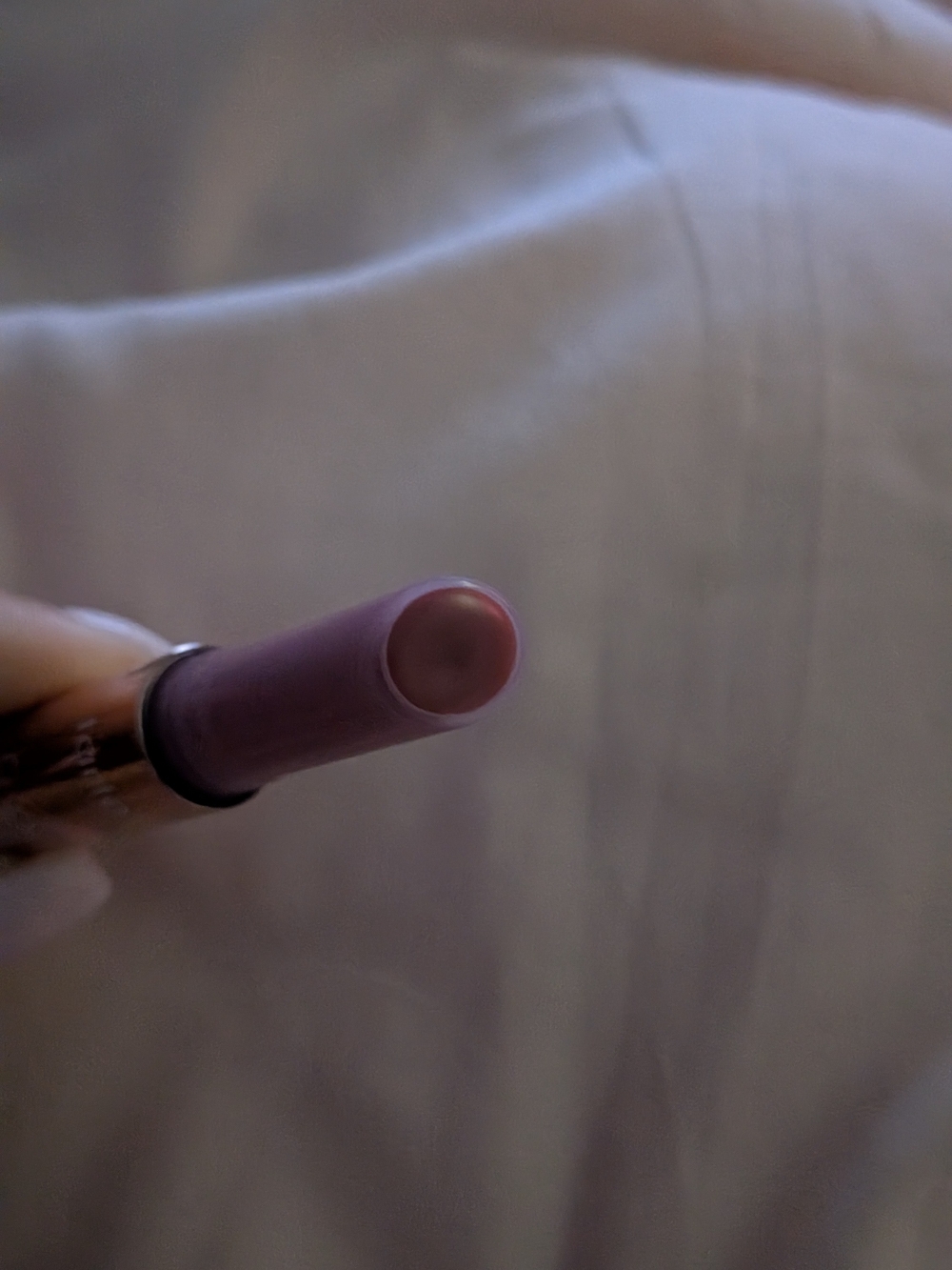 tarte Maracuja Juicy Lip Plump in Rose Gold & White - Picture 6 of 8